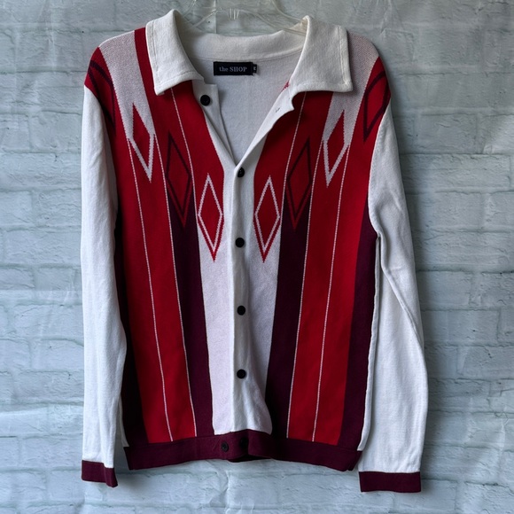 Men's Red and White Cardigan Sweater - Picture 1 of 5